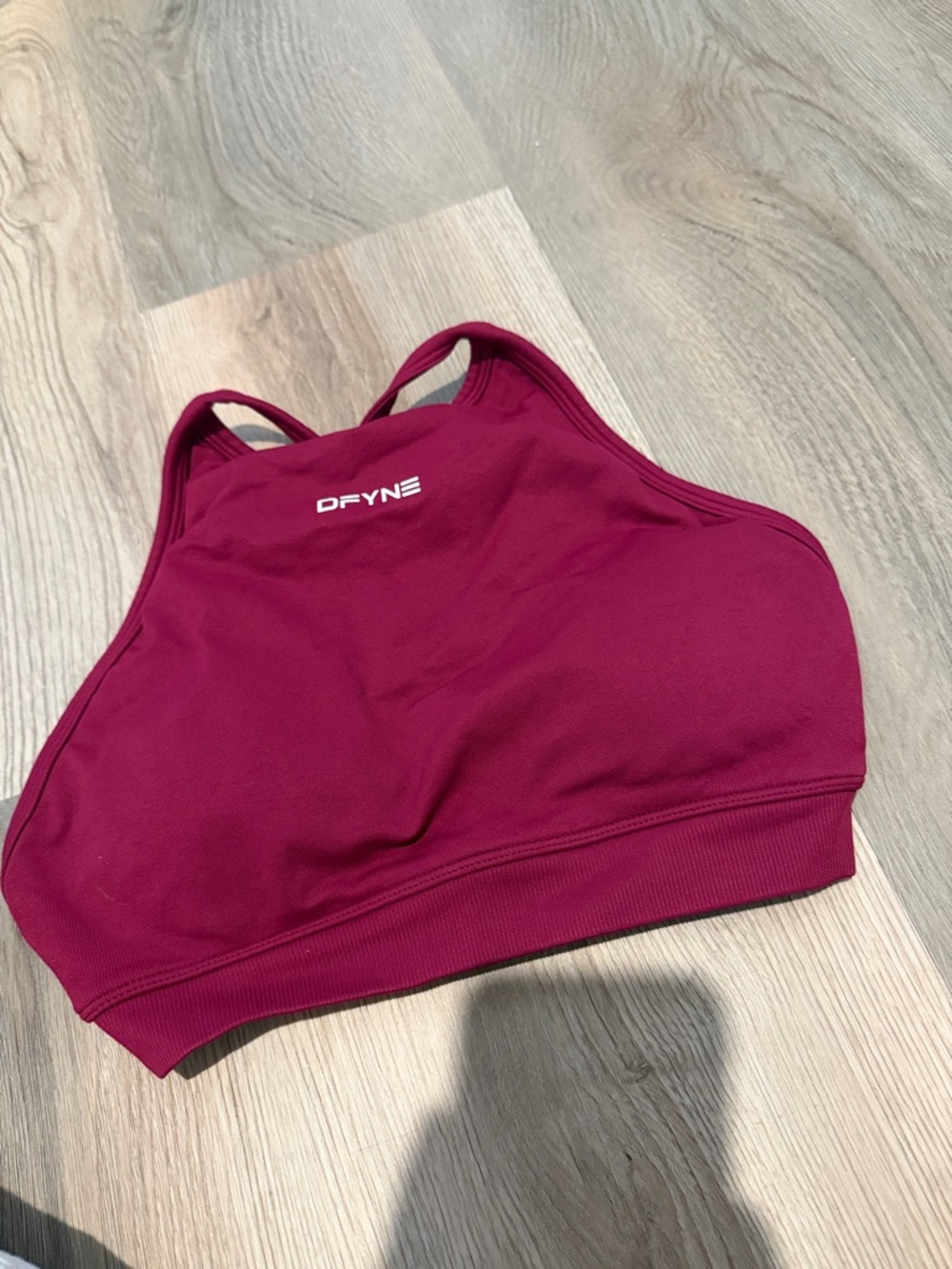 DFYNE Women's High-Neck Sports Bra in Berry